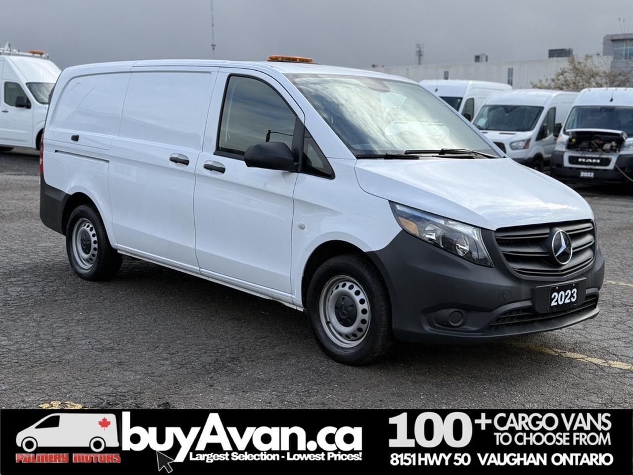 2023 Mercedes-Benz Metris Passenger Van LOW KM 49k   CLEAN CARFAX   CERTIFIED Photo