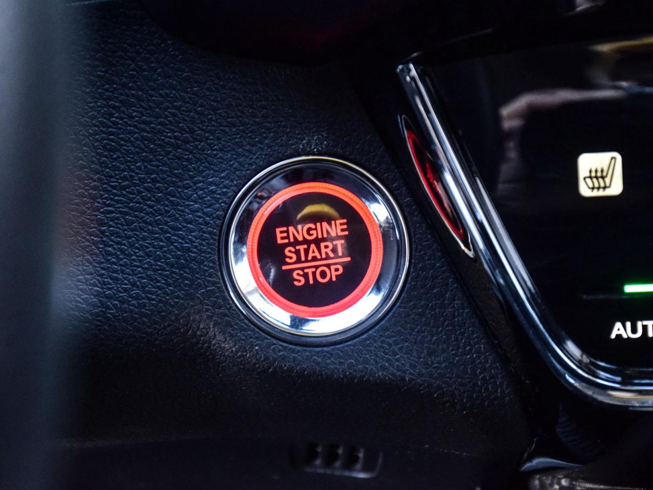 2022 Honda HR-V Touring Photo