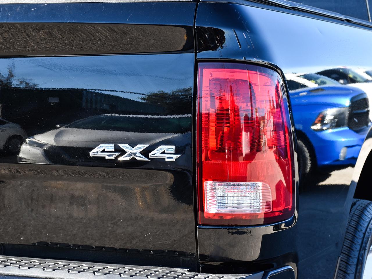 2021 RAM 1500 Classic Express Crew Cab 4x4 ~Heated Seats ~Bluetooth ~Cam Photo