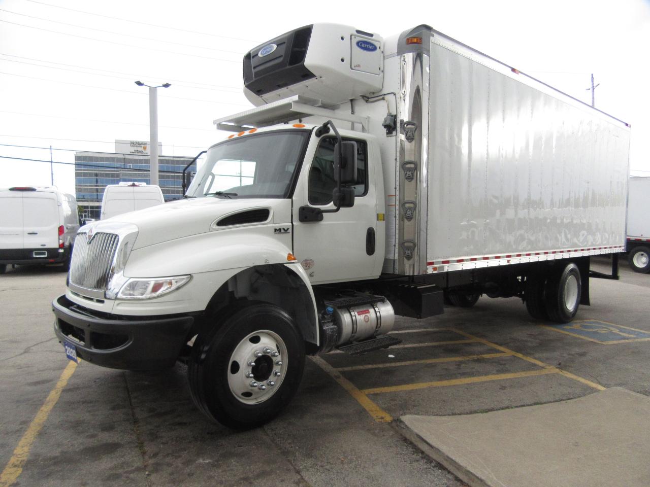 2020 International MV 24FT REEFER BOX CARRIER SUPRA SYSTEM Photo