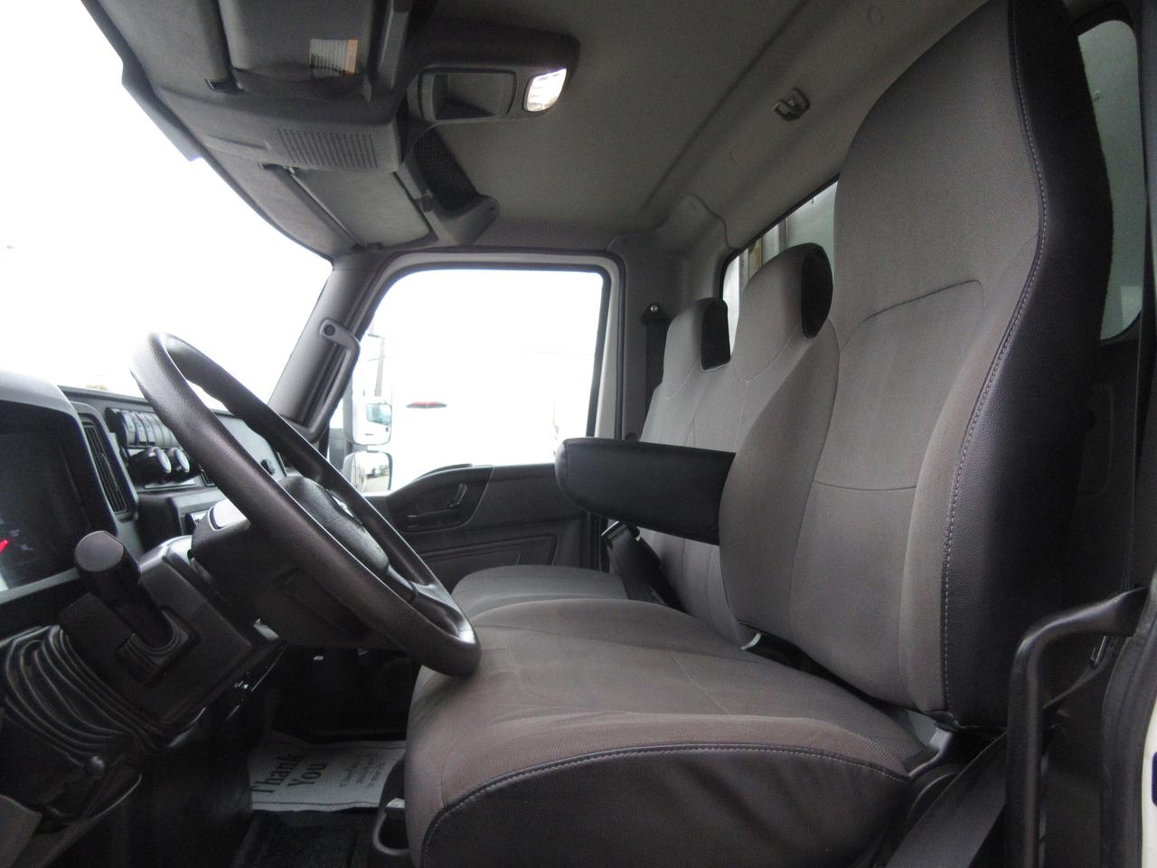 2020 International MV 24FT REEFER BOX CARRIER SUPRA SYSTEM Photo