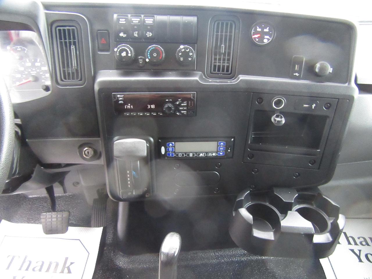 2020 International MV 24FT REEFER BOX CARRIER SUPRA SYSTEM Photo