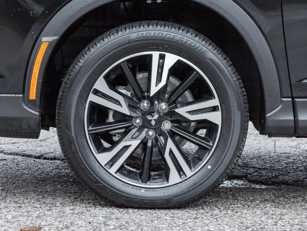 2024 Mitsubishi Eclipse Cross SEL S-AWC CPO FINANCE RATES FOR AS LOW AS 0.90% Photo3