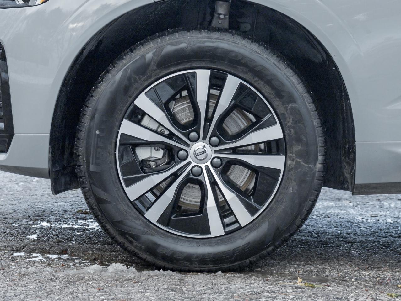 2025 Volvo XC60 Plug-In Hybrid T8 AWD Core Dark Theme  PLUG-IN HYBRID  VOLVO CPO Photo