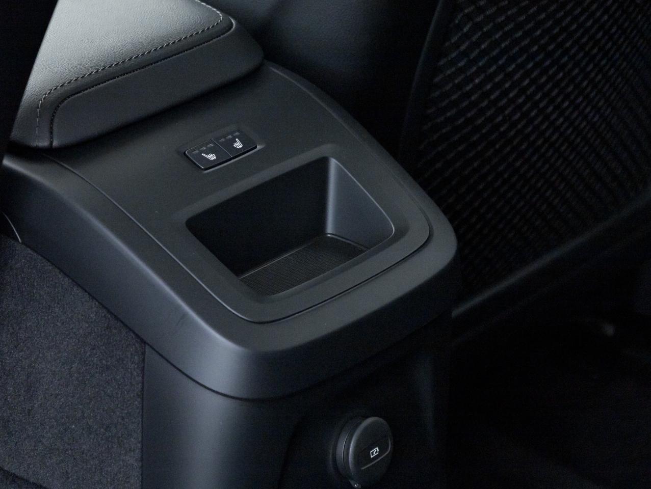 2025 Volvo XC60 Plug-In Hybrid T8 AWD Core Dark Theme  PLUG-IN HYBRID  VOLVO CPO Photo