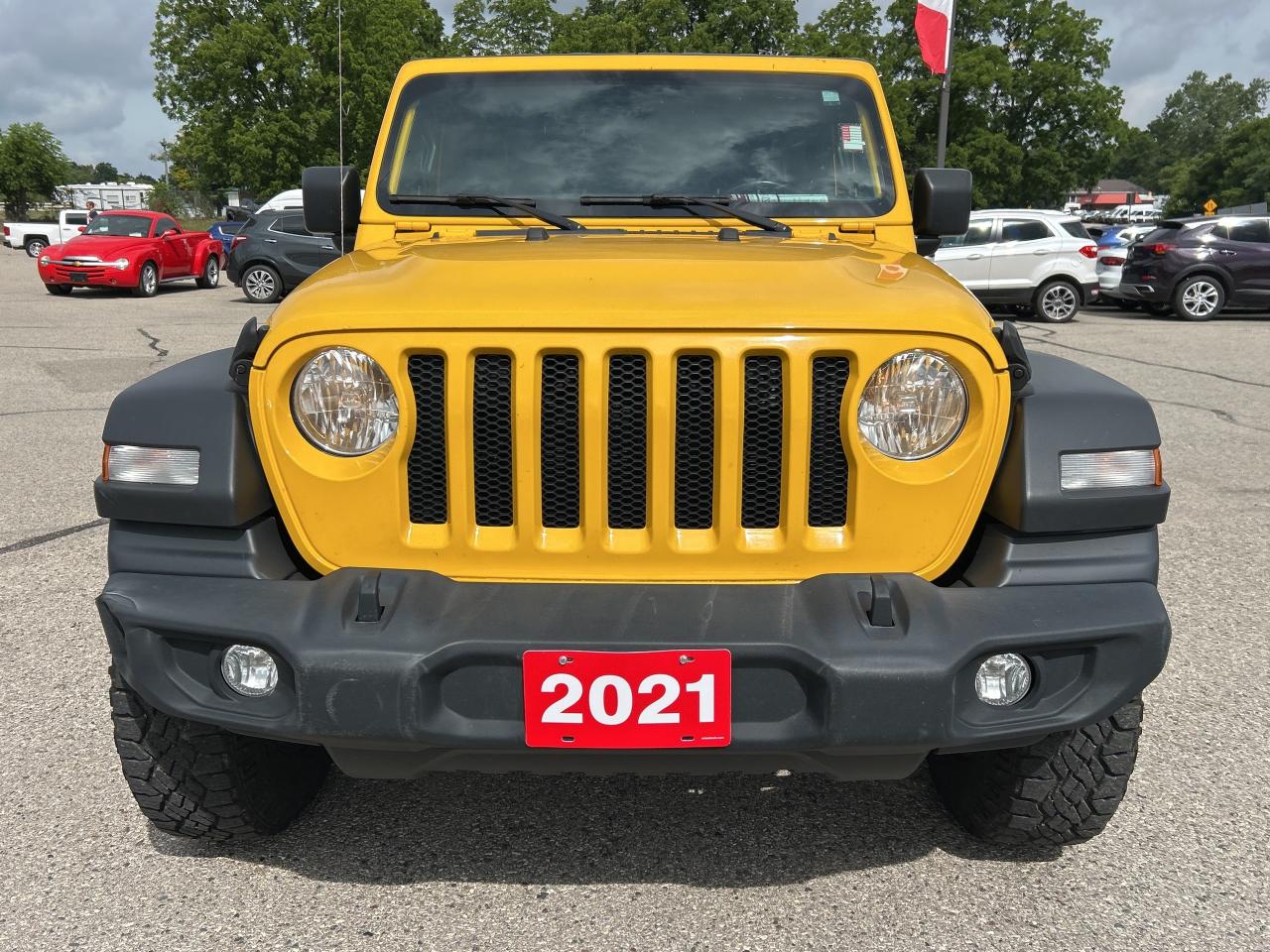2021 Jeep Wrangler UNLIMITED SPORT, CLEAN CARFAX, DUAL TOPS, A/C! Photo