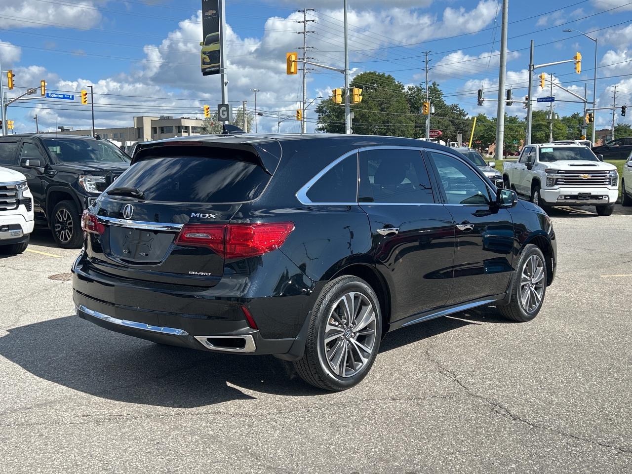 2020 Acura MDX Tech SH-AWD Photo