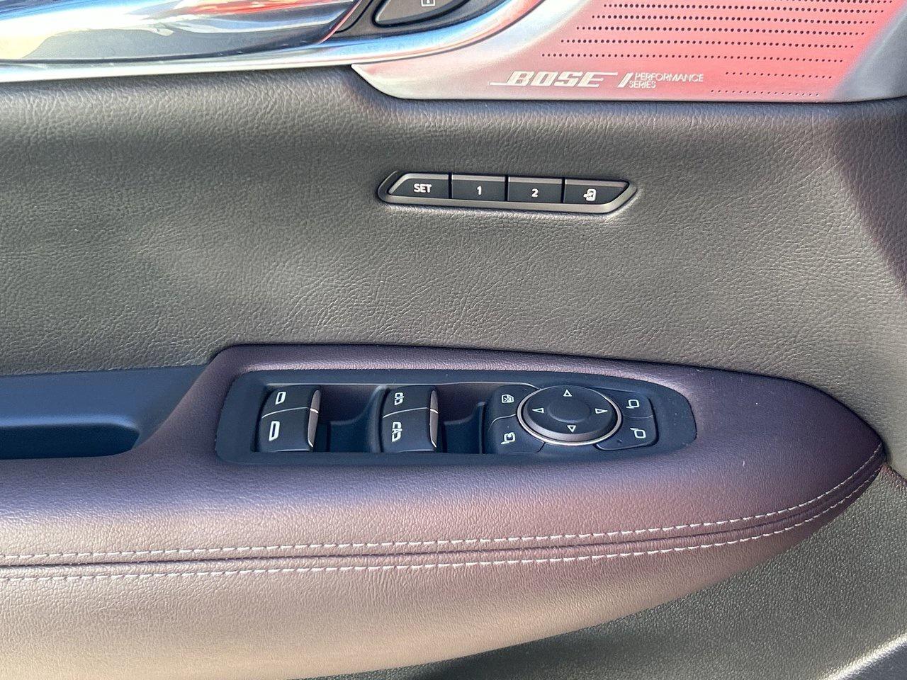 2024 Cadillac XT6 Premium Luxury 6 Passenger 360 Camera Head Up Disp Photo