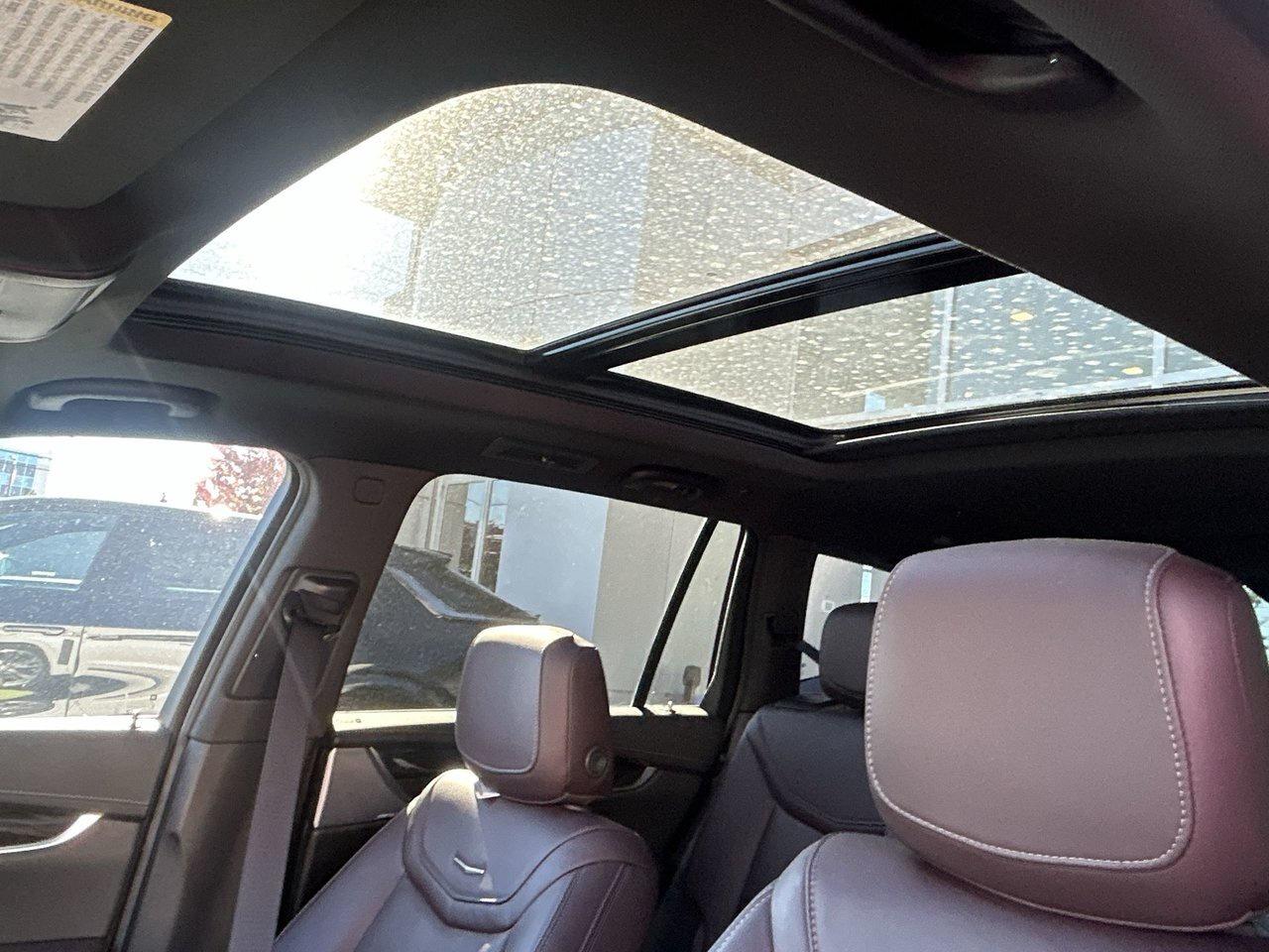 2024 Cadillac XT6 Premium Luxury 6 Passenger 360 Camera Head Up Disp Photo