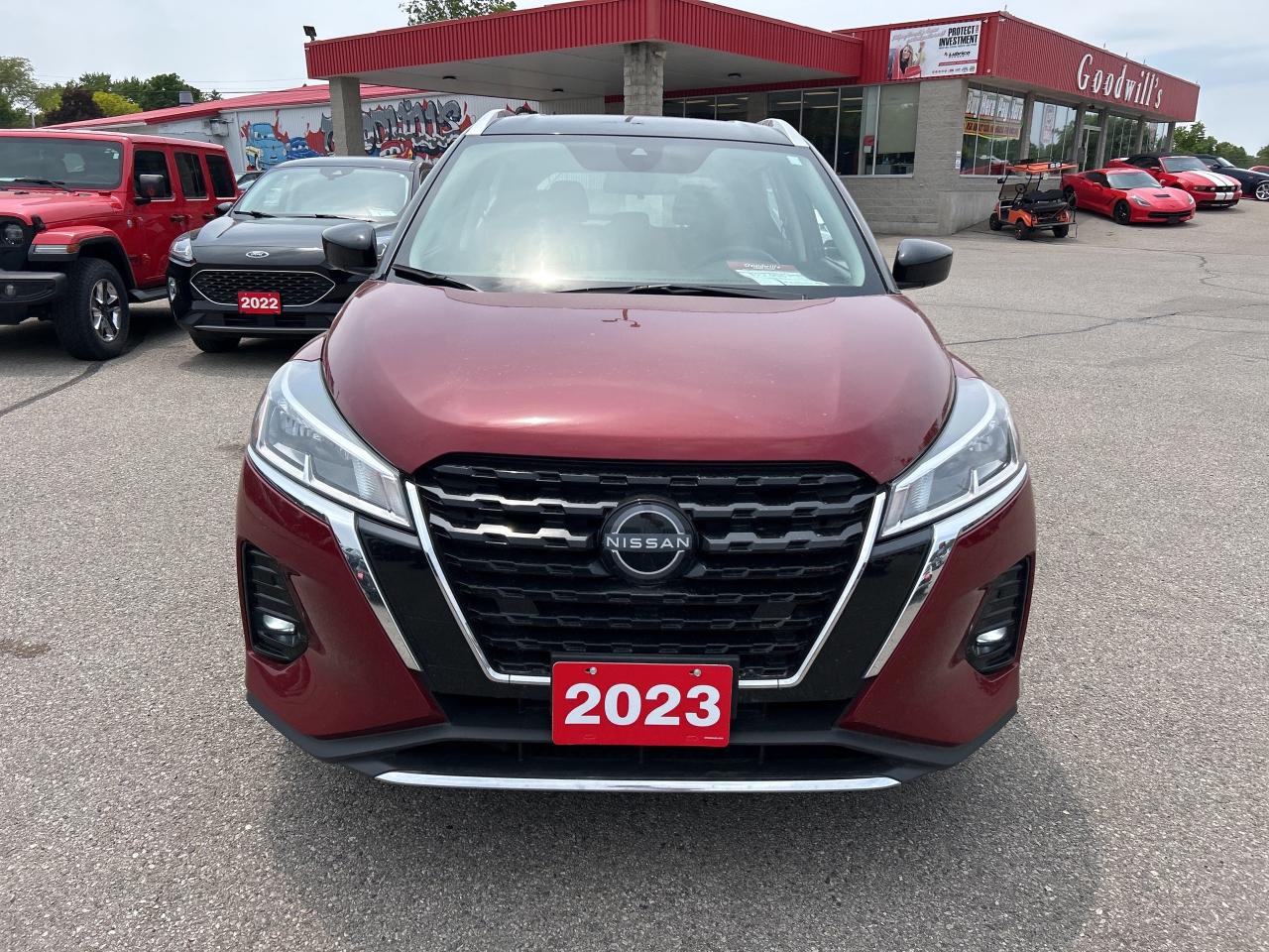 2023 Nissan Kicks SV, BACK UP CAMERA, REMOTE START! Photo2