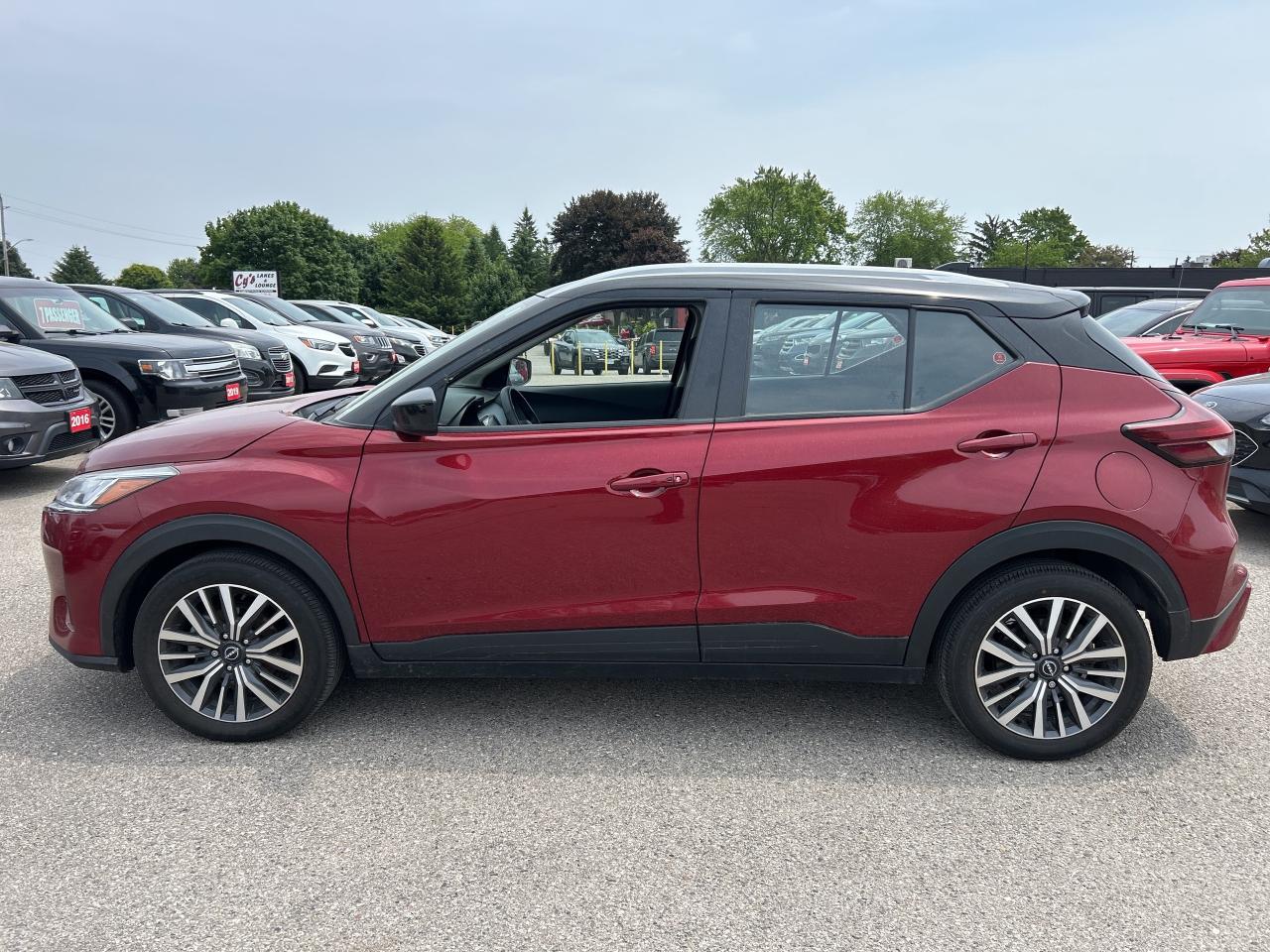 2023 Nissan Kicks SV, BACK UP CAMERA, REMOTE START! Photo
