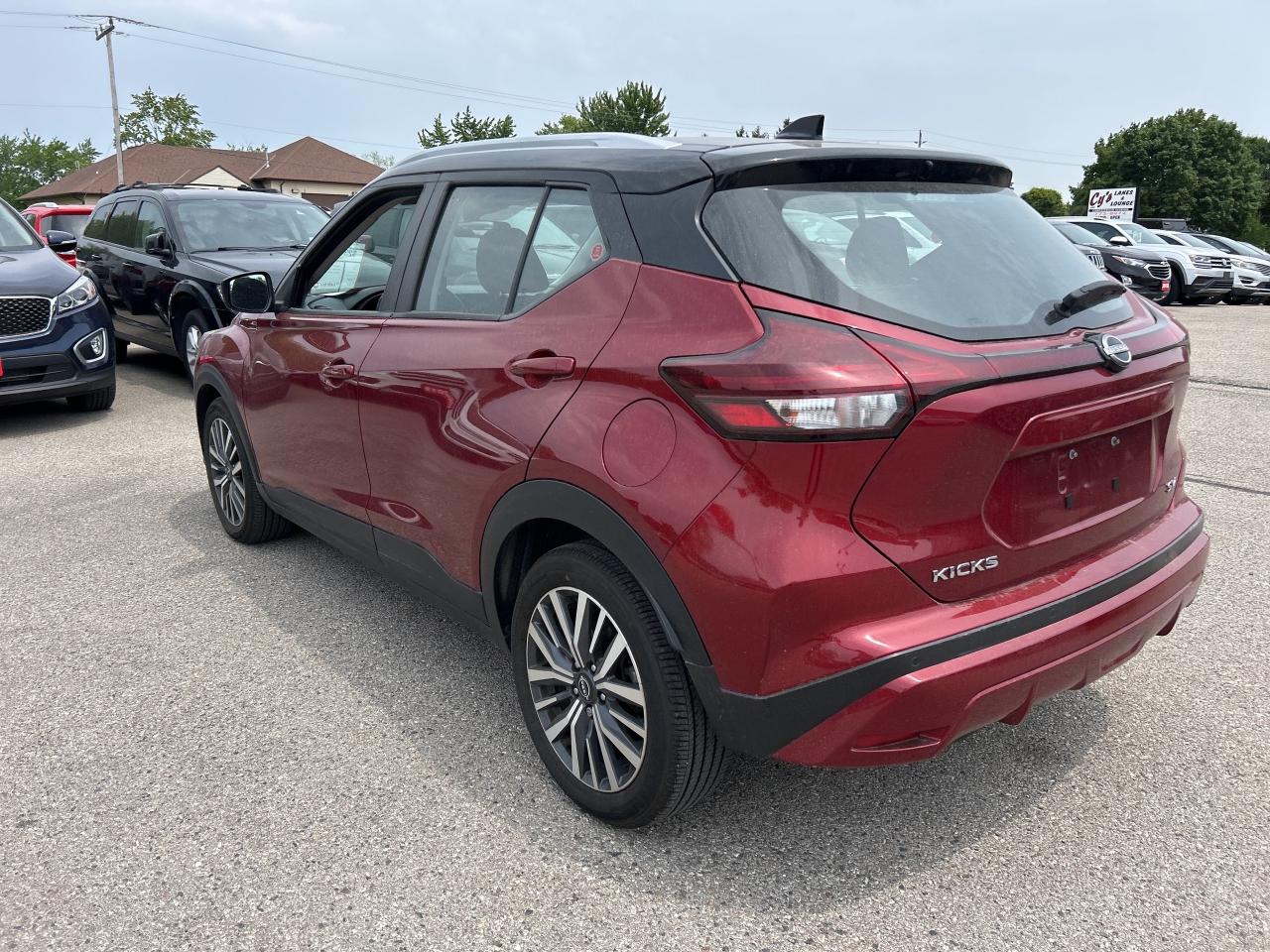 2023 Nissan Kicks SV, BACK UP CAMERA, REMOTE START! Photo