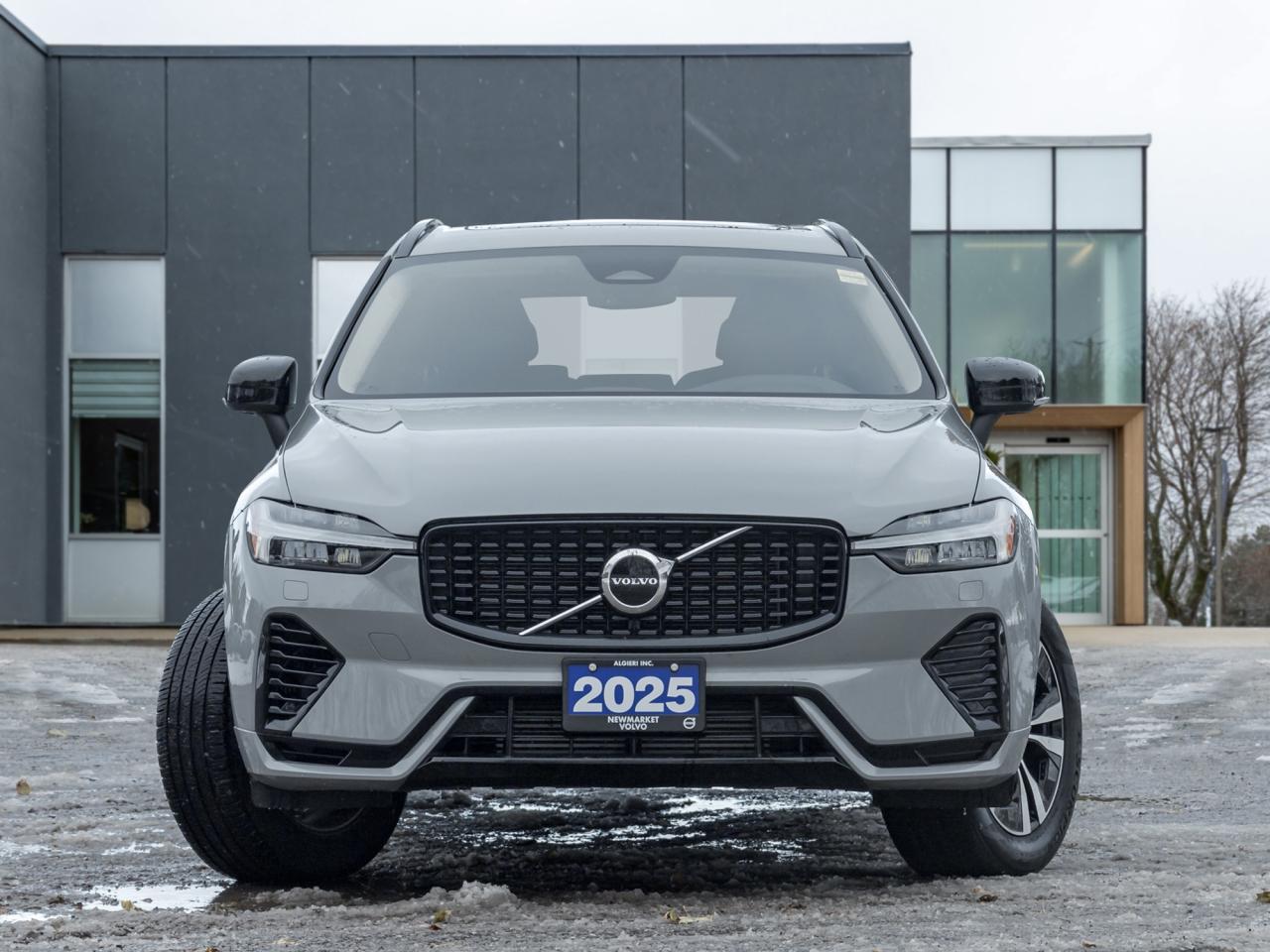 2025 Volvo XC60 Plug-In Hybrid T8 AWD Core Dark  Theme PLUG IN HYBRID  VOLVO CPO Photo