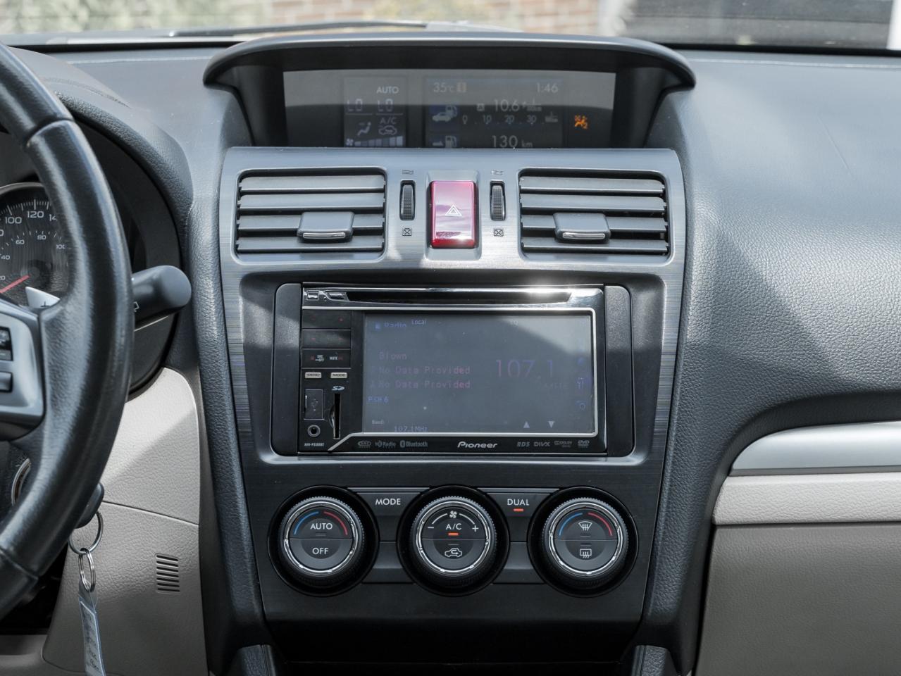 2012 Subaru Impreza HB CVT Photo