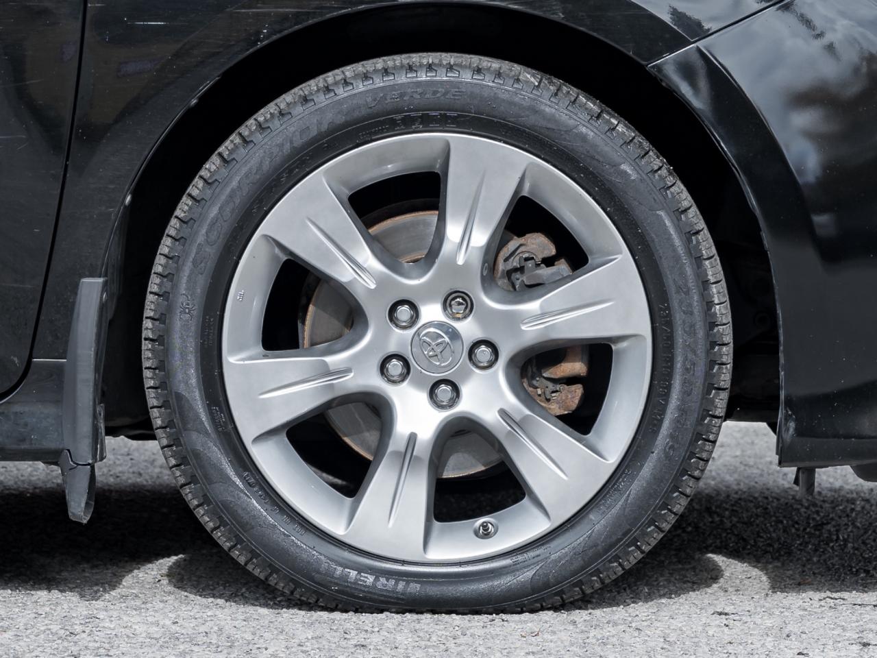 2013 Toyota Sienna V6 SE FWD -Sunroof-Rear Entertainment/Camera-Power Photo