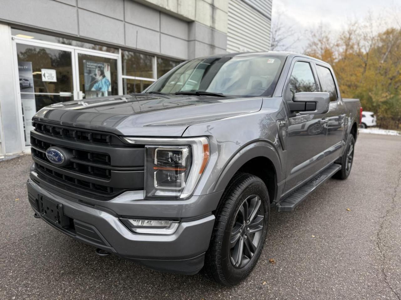 2021 Ford F-150 Lariat 4WD SuperCrew 5.5' Box Photo0