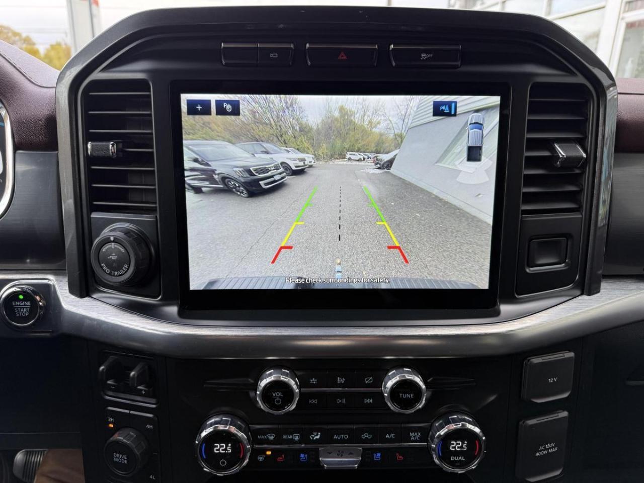 2021 Ford F-150 Lariat 4WD SuperCrew 5.5' Box Photo