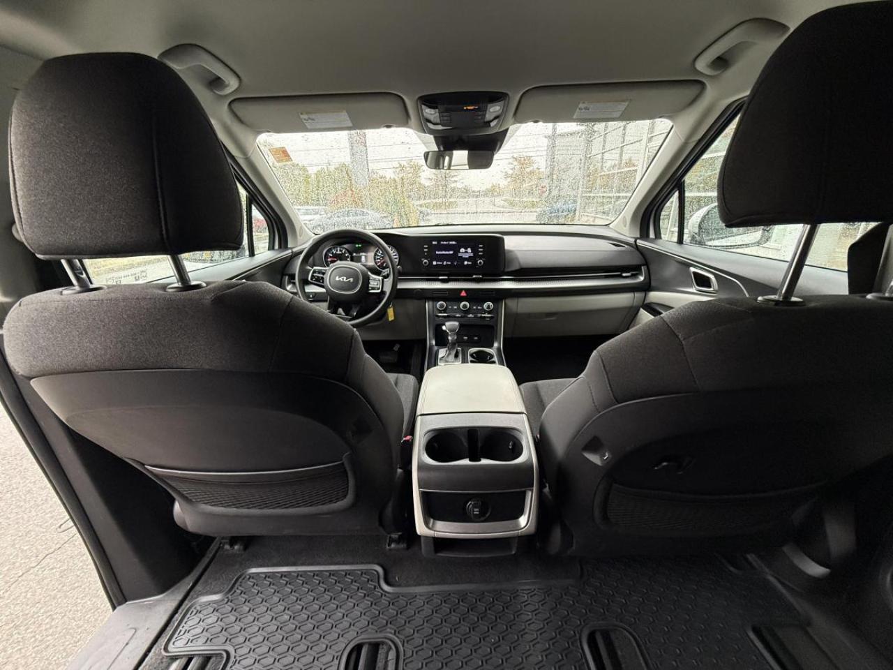 2022 Kia Carnival LX FWD Photo