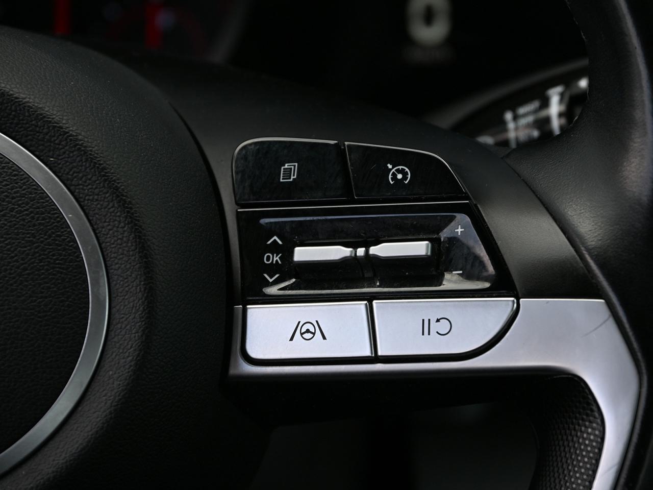 2022 Hyundai Elantra Preferred ~Heated Seats + Wheel ~Camera ~Moonroof Photo