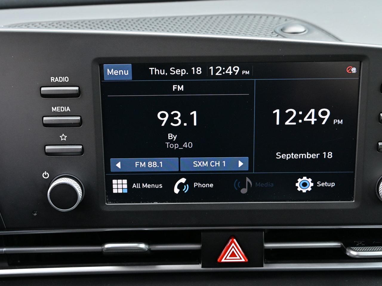 2022 Hyundai Elantra Preferred ~Heated Seats + Wheel ~Camera ~Moonroof Photo