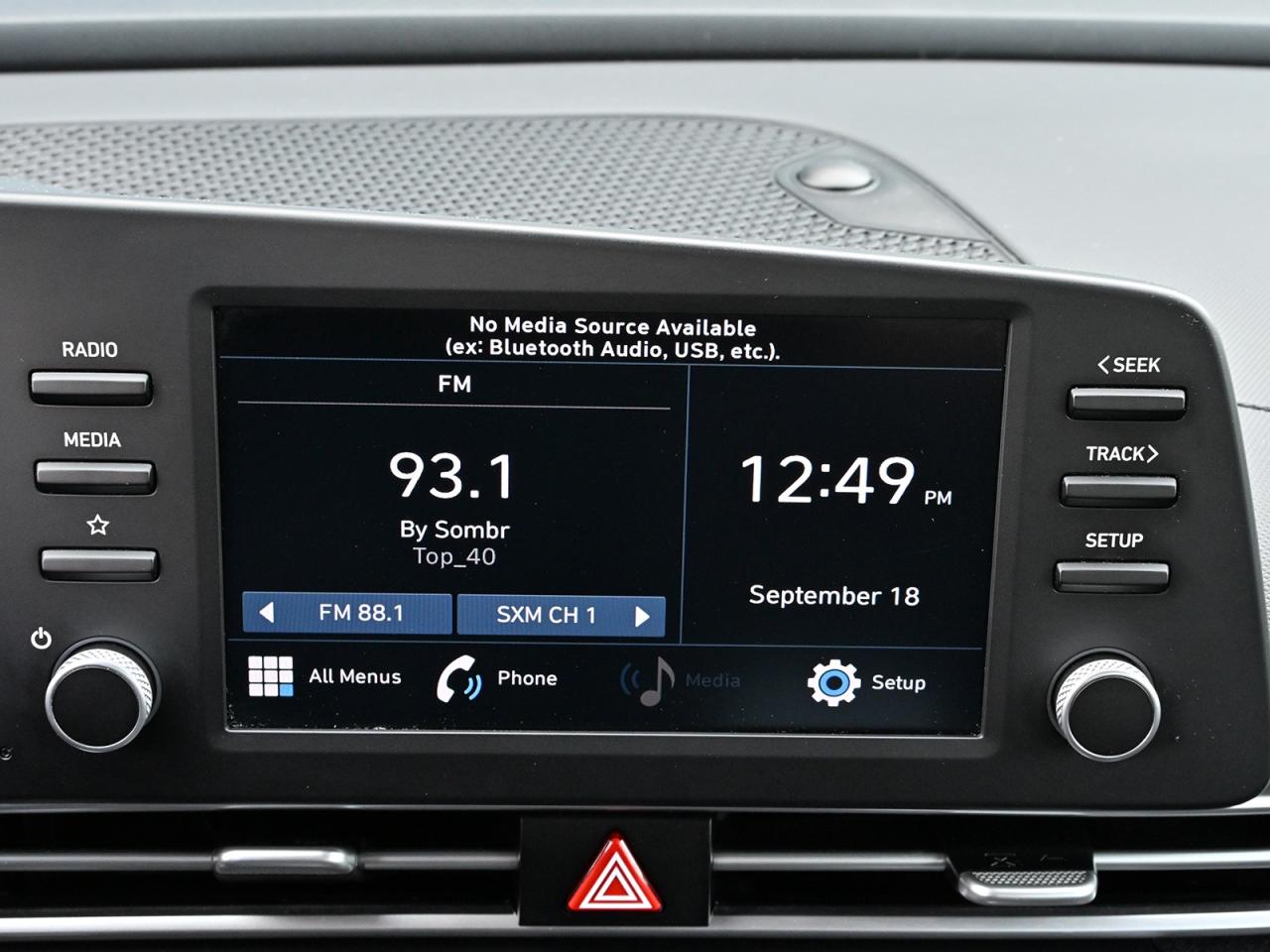 2022 Hyundai Elantra Preferred ~Heated Seats + Wheel ~Camera ~Moonroof Photo