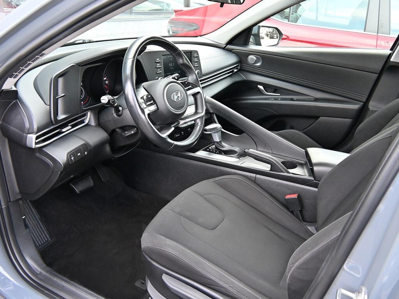 2022 Hyundai Elantra Preferred ~Heated Seats + Wheel ~Camera ~Moonroof Photo