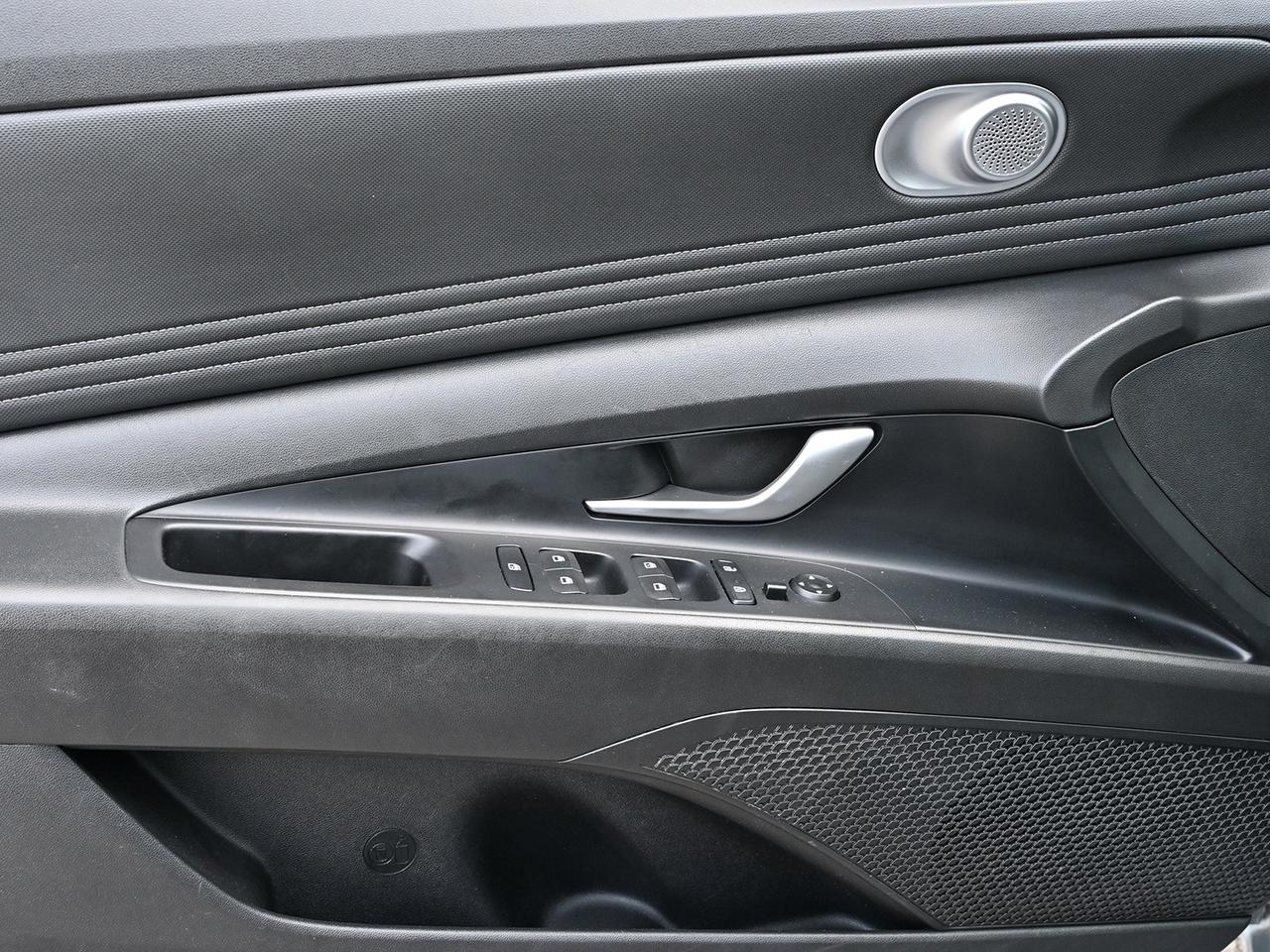 2022 Hyundai Elantra Preferred ~Heated Seats + Wheel ~Camera ~Moonroof Photo