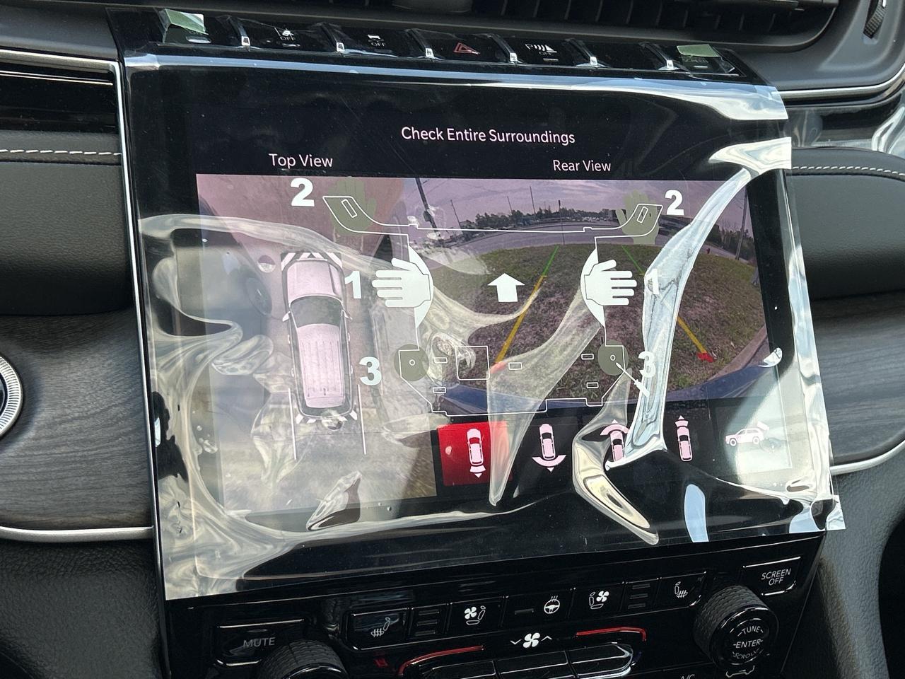 2023 Jeep Grand Cherokee 4xe 30th Anniversary 4x4**NAV**LTHR**PAN/ROOF**+++ Photo