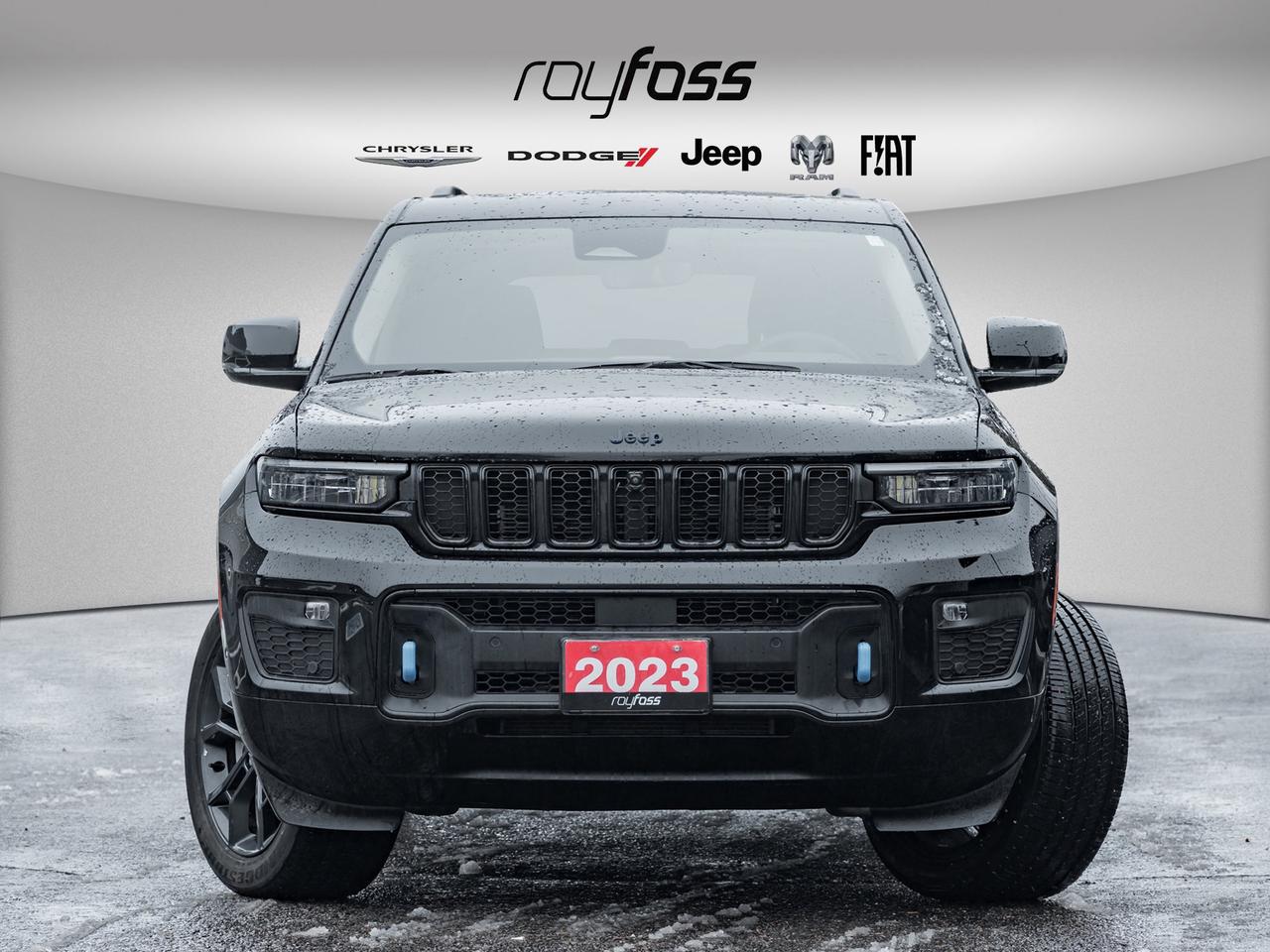 2023 Jeep Grand Cherokee 4xe 30th Anniversary Photo