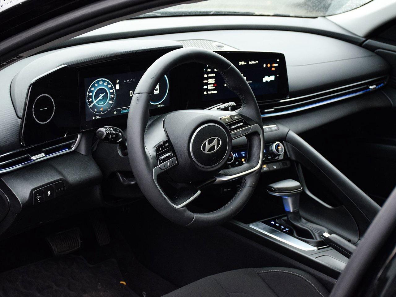 2025 Hyundai Elantra Preferred Finance Discount $1500 Applied Photo