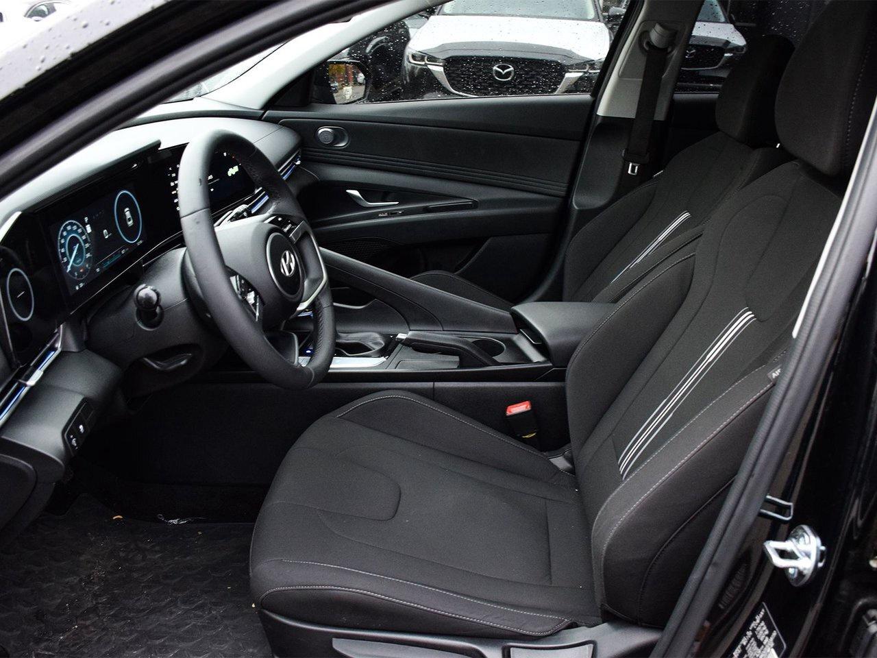 2025 Hyundai Elantra Preferred Finance Discount $1500 Applied Photo