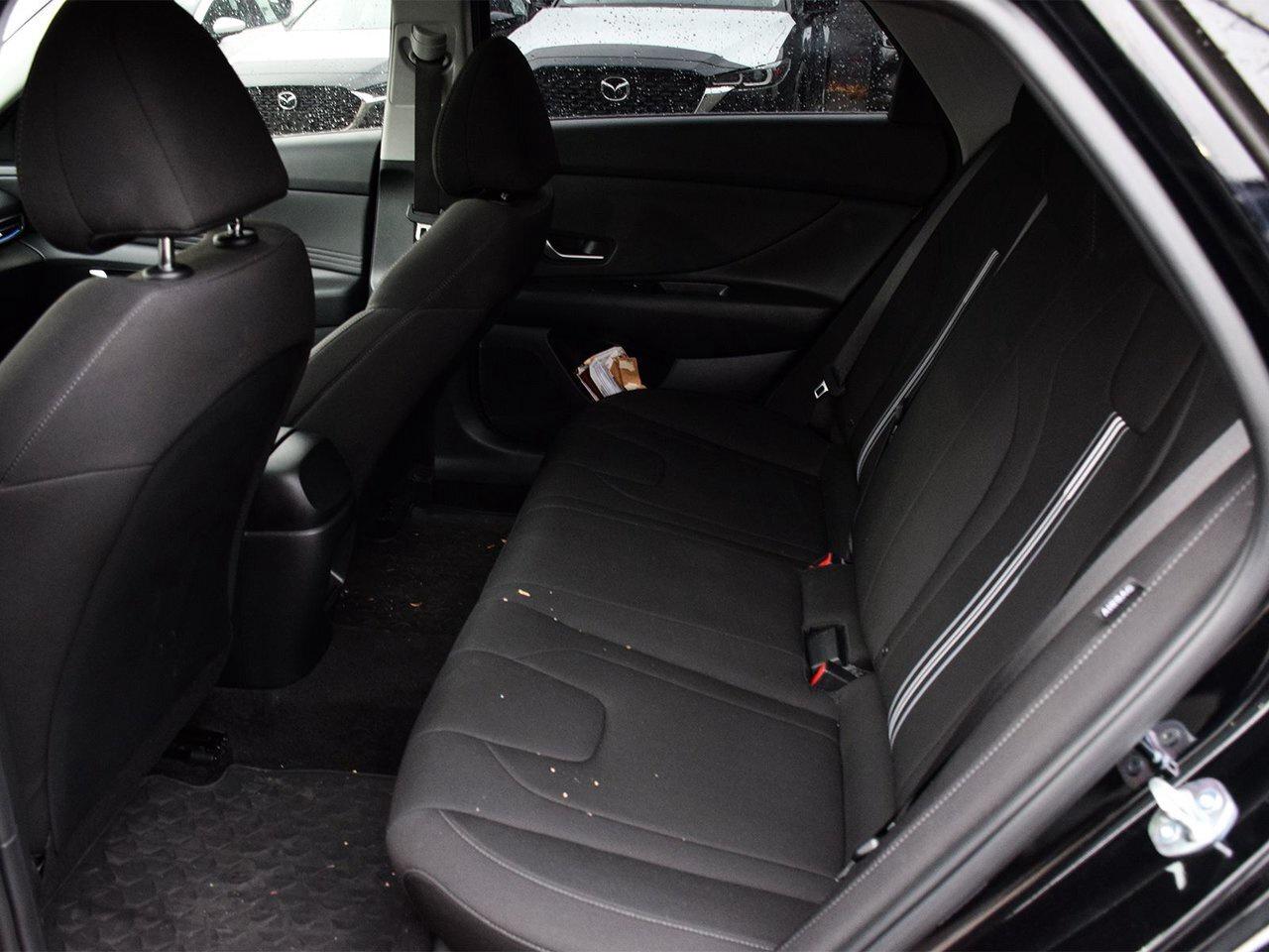 2025 Hyundai Elantra Preferred Finance Discount $1500 Applied Photo