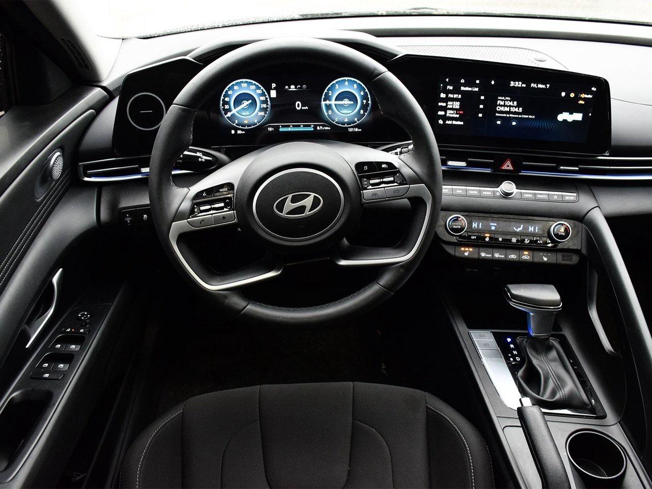 2025 Hyundai Elantra Preferred Finance Discount $1500 Applied Photo