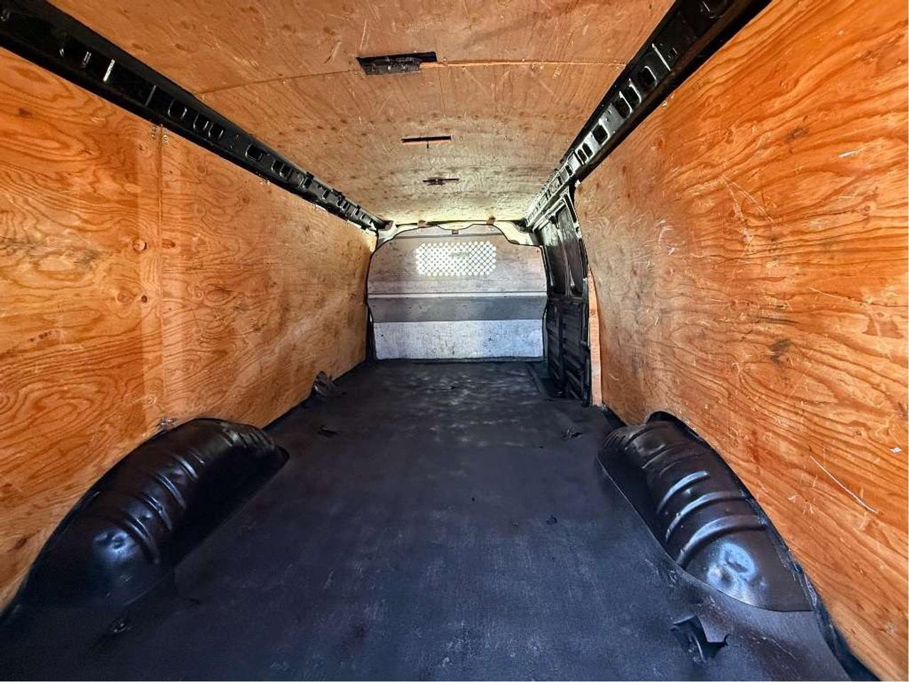 2022 Chevrolet Express 155 Long Wheel Base Certified Warranty LowKMs Photo