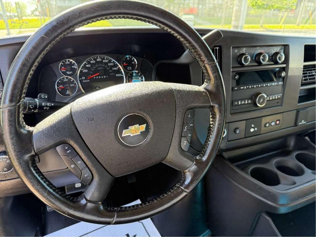 2022 Chevrolet Express 155 Long Wheel Base Certified Warranty LowKMs Photo