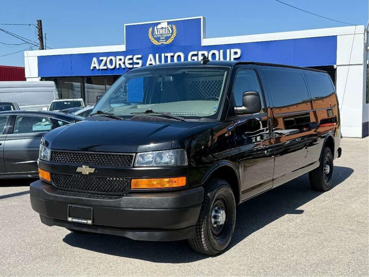 2022 Chevrolet Express 155 Long Wheel Base Certified Warranty LowKMs Photo0