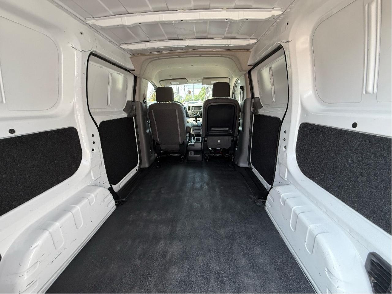 2019 Nissan NV200 Compact Cargo SV Back Up Camera Certified LowKM Parking Sensors Photo