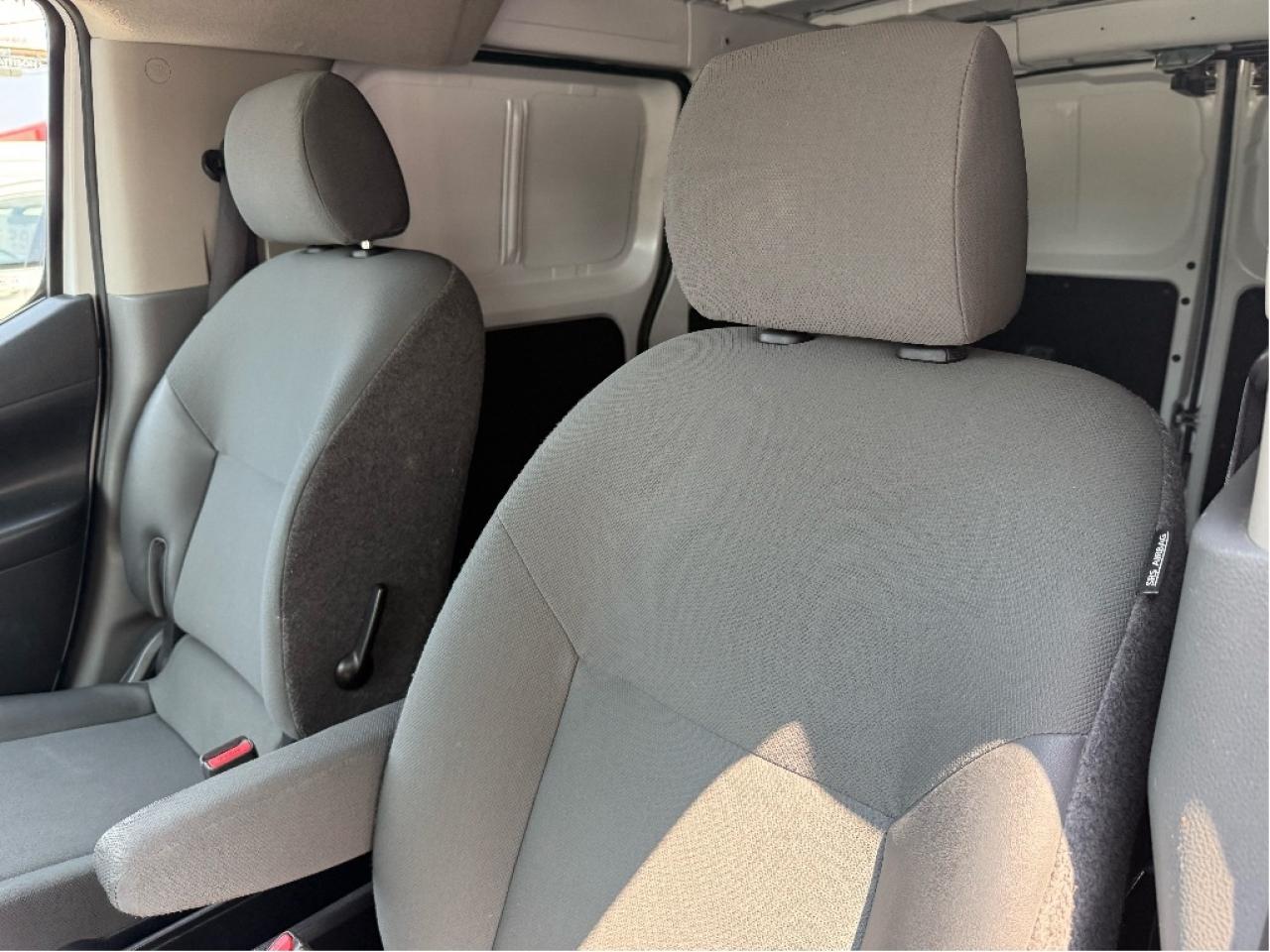 2019 Nissan NV200 Compact Cargo SV Back Up Camera Certified LowKM Parking Sensors Photo