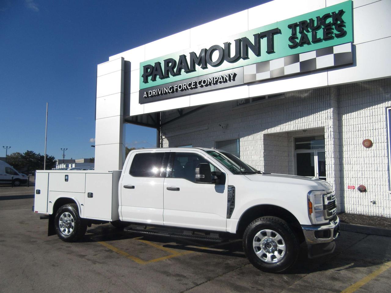 2024 Ford F-250 CREW CAB 4X4 XLT NEW SERVICE UTILITY BODY Photo