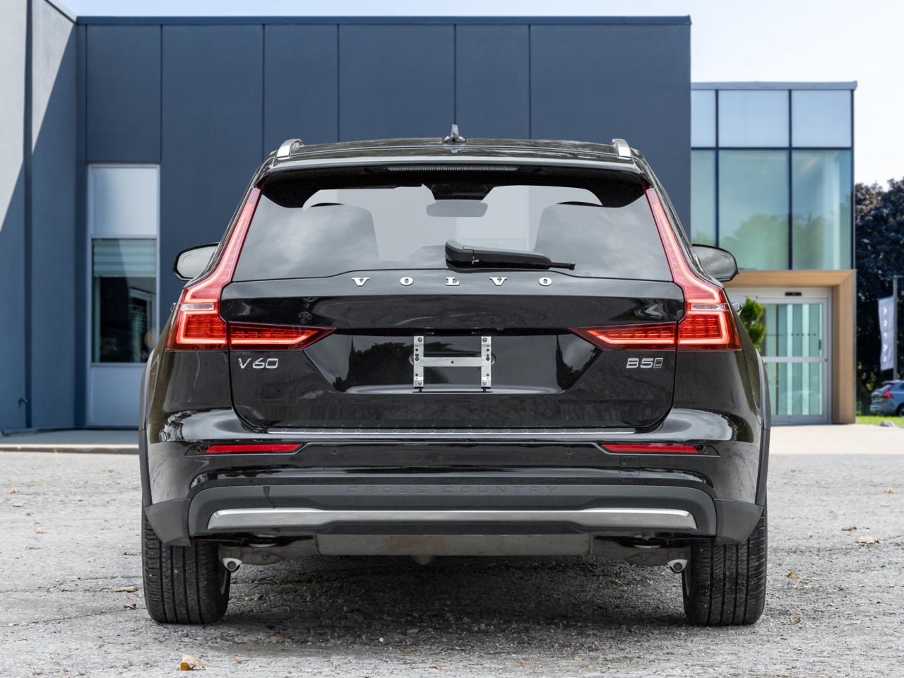 2025 Volvo V60 Cross Country B5 AWD STATION WAGON  VOLVO CPO  NEARLY NEW Photo