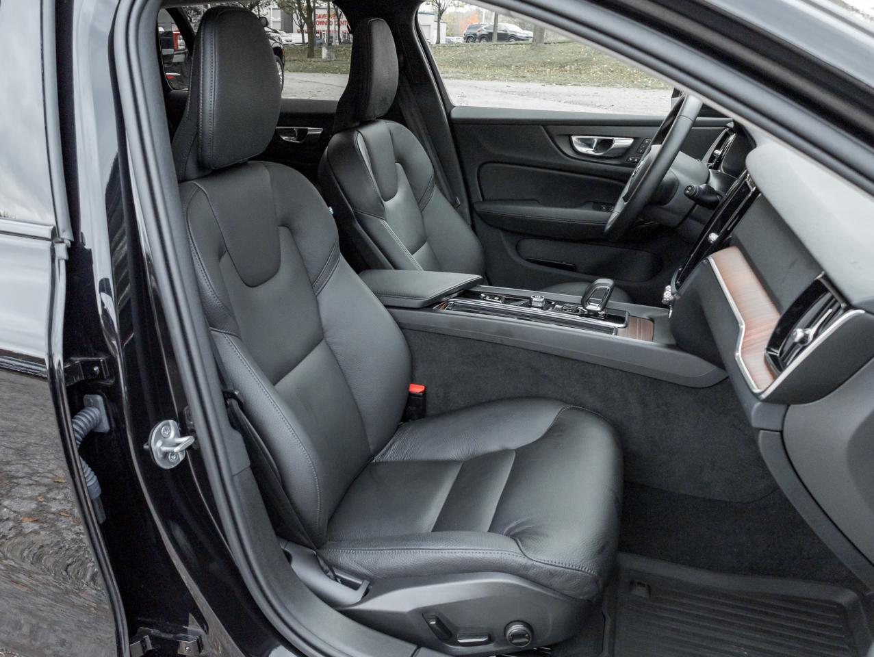 2025 Volvo V60 Cross Country B5 AWD STATION WAGON  VOLVO CPO  NEARLY NEW Photo