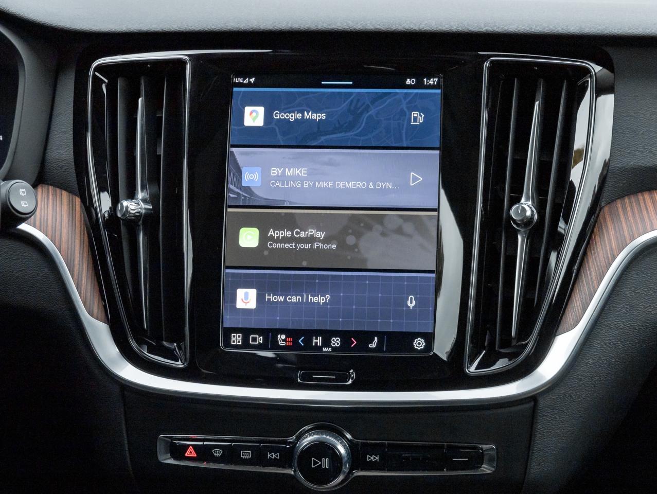 2025 Volvo V60 Cross Country B5 AWD STATION WAGON  VOLVO CPO  NEARLY NEW Photo