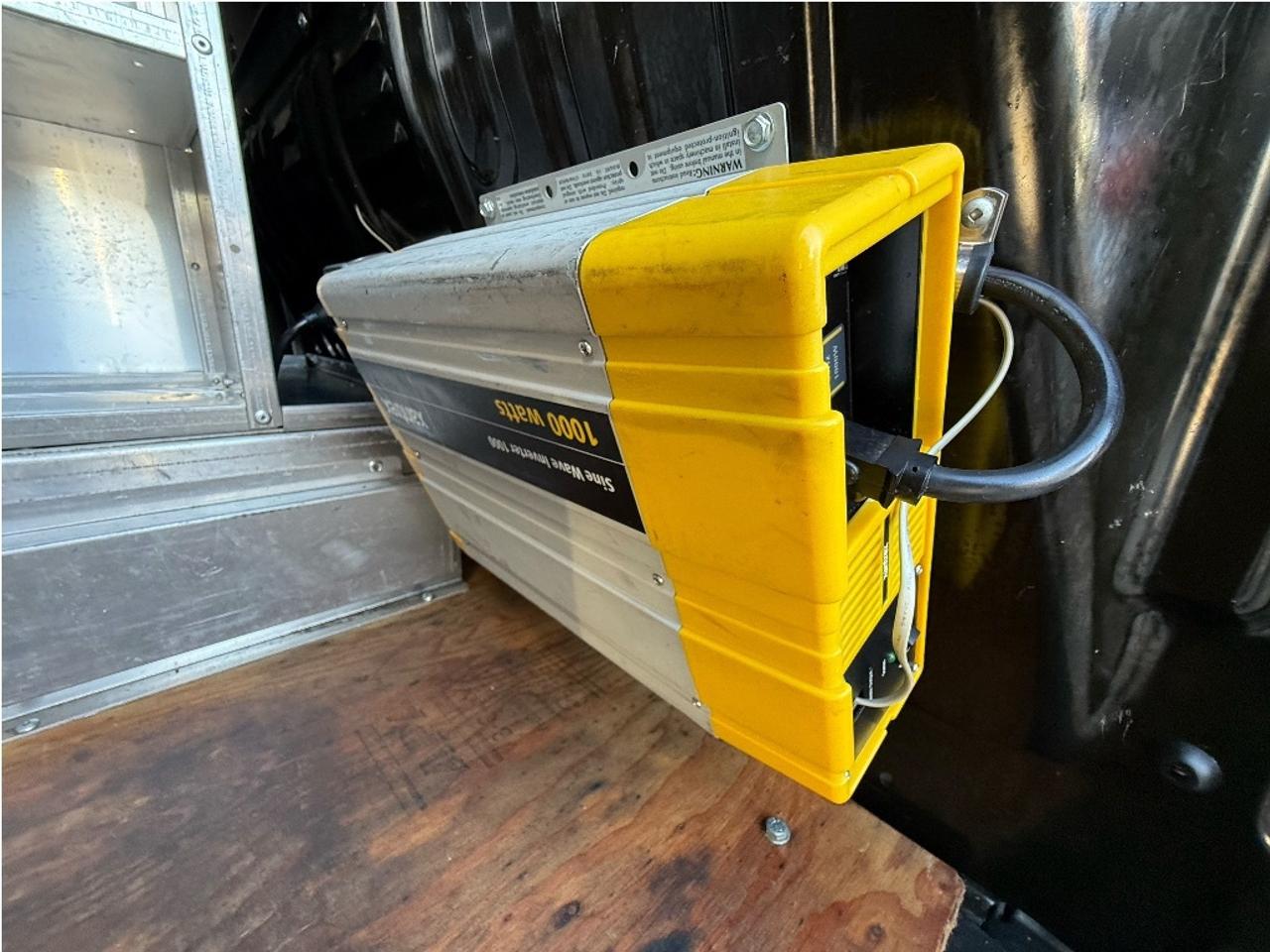 2015 RAM Promaster City Wagon SLT Shelves Divider CleanCarfax RoofRacks LowKMs Photo