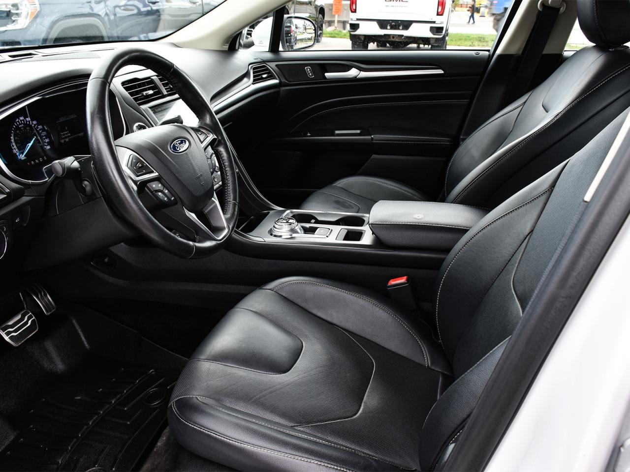 2018 Ford Fusion Titanium AWD ~Leather ~Heated/Cooled Seats ~Camera Photo