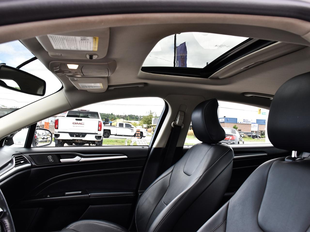 2018 Ford Fusion Titanium AWD ~Leather ~Heated/Cooled Seats ~Camera Photo