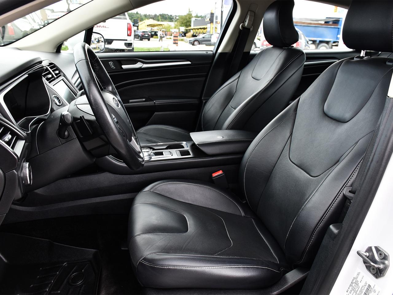 2018 Ford Fusion Titanium AWD ~Leather ~Heated/Cooled Seats ~Camera Photo