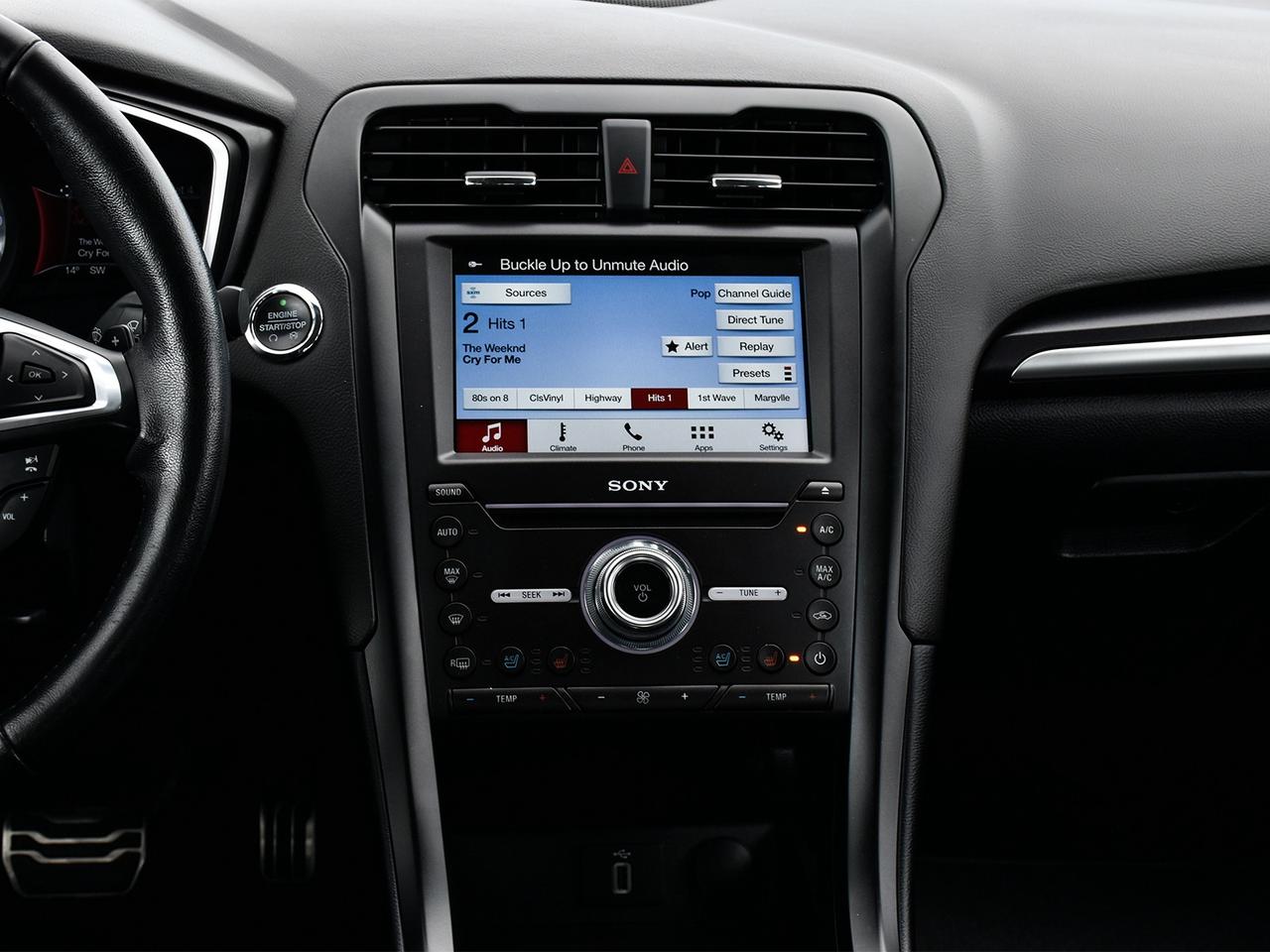 2018 Ford Fusion Titanium AWD ~Leather ~Heated/Cooled Seats ~Camera Photo