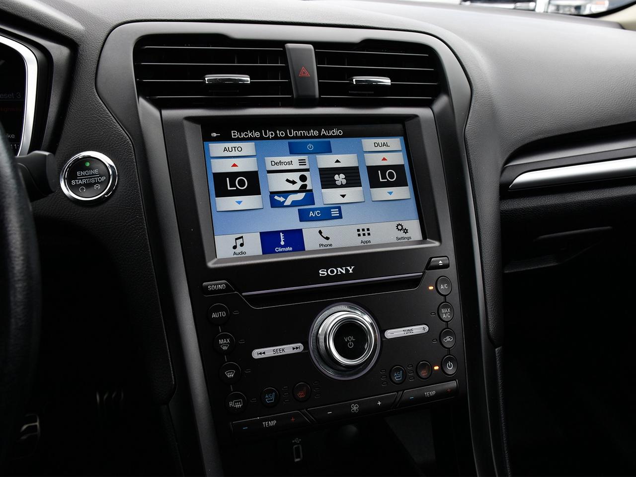 2018 Ford Fusion Titanium AWD ~Leather ~Heated/Cooled Seats ~Camera Photo