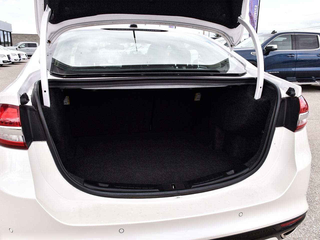 2018 Ford Fusion Titanium AWD ~Leather ~Heated/Cooled Seats ~Camera Photo