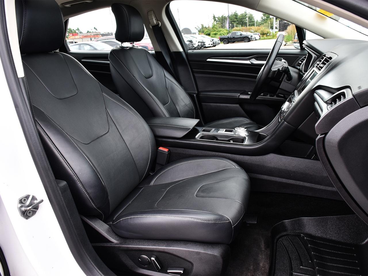 2018 Ford Fusion Titanium AWD ~Leather ~Heated/Cooled Seats ~Camera Photo